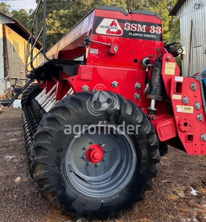 Plantadeira de Inverno Semeato SSM33 Ano 2014