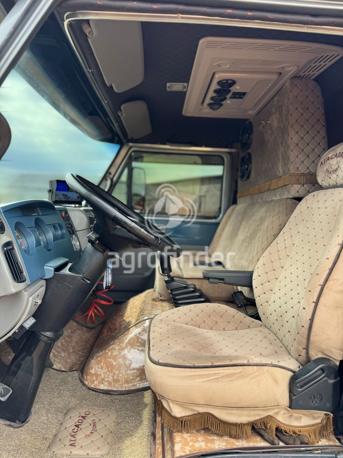 Caminhão  Volkswagen 8.150 Ano 2011