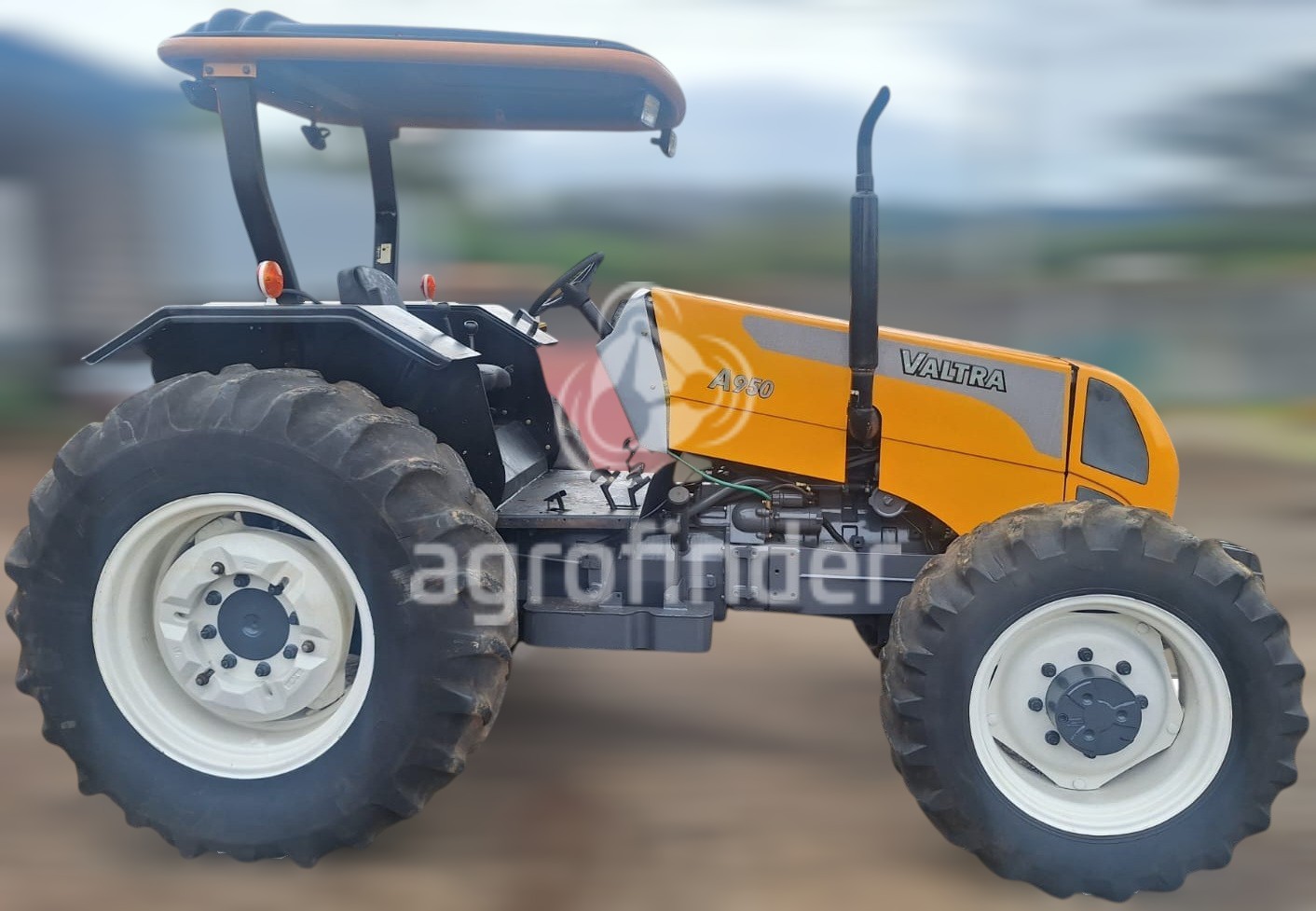 Trator Valtra A950 Ano 2010