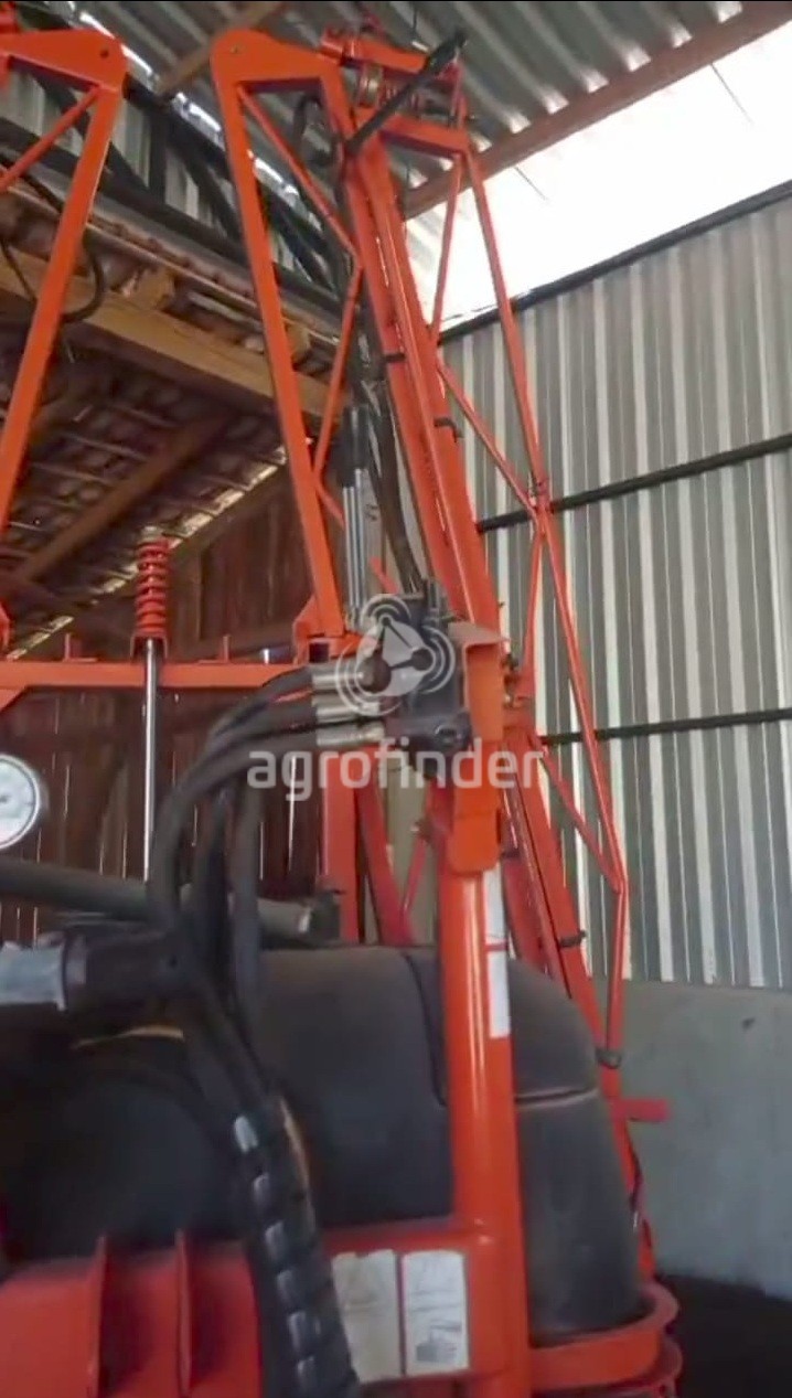 Pulverizador Hidráulico Jacto Condor600 ano 2001