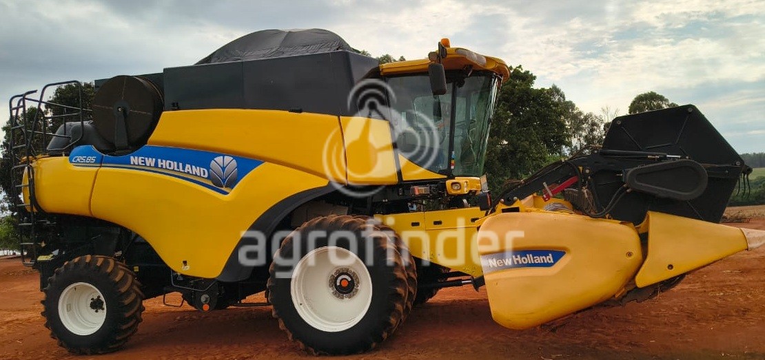Colheitadeira New Holland CR5.85 ano 2018