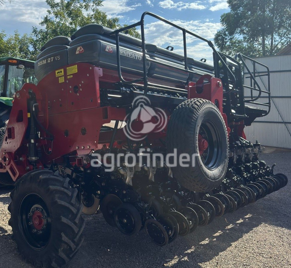 Plantadeira de Verão  Semeato SSM27 Ano 2022