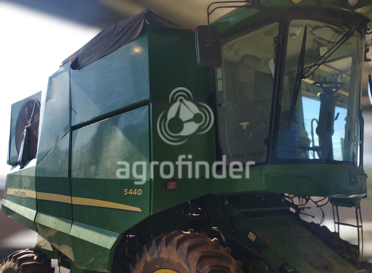 Colheitadeira John Deere S440 Ano 2019