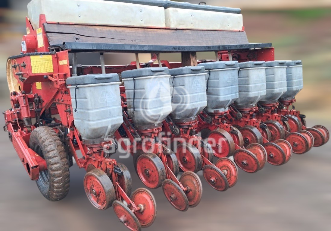 Plantadeira de Verão Semeato SHM15/17 ano 2012