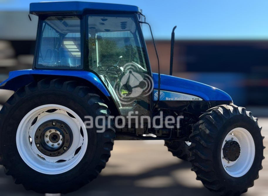 Trator New Holland TL85E Ano 2012