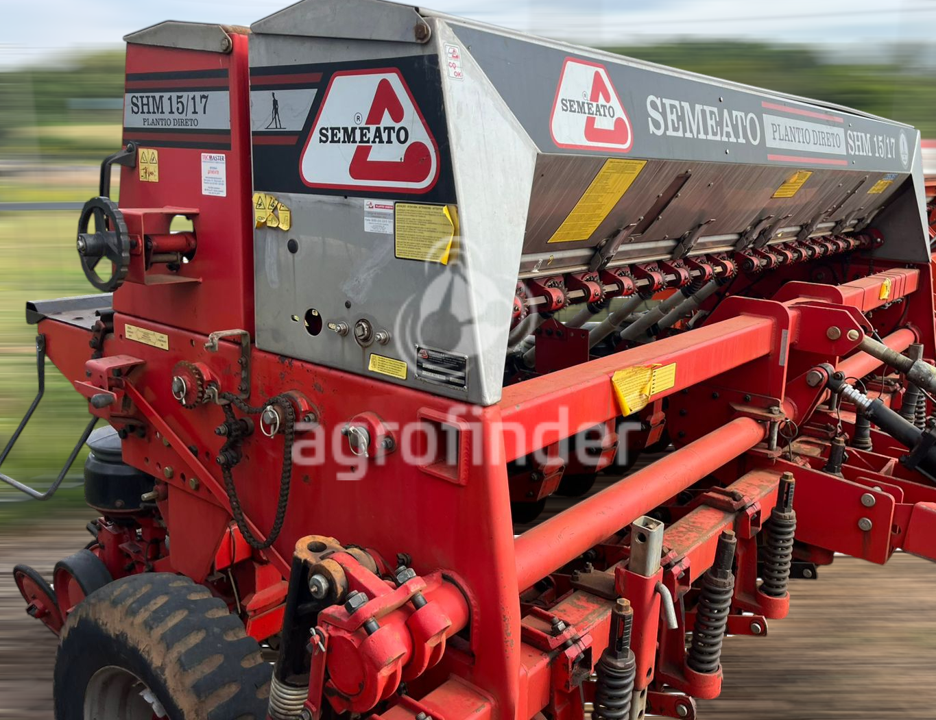 Plantadeira de verão Semeato SHM15/17 Ano 2008