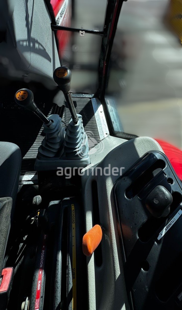 Trator Massey Ferguson  4290 ano 2015