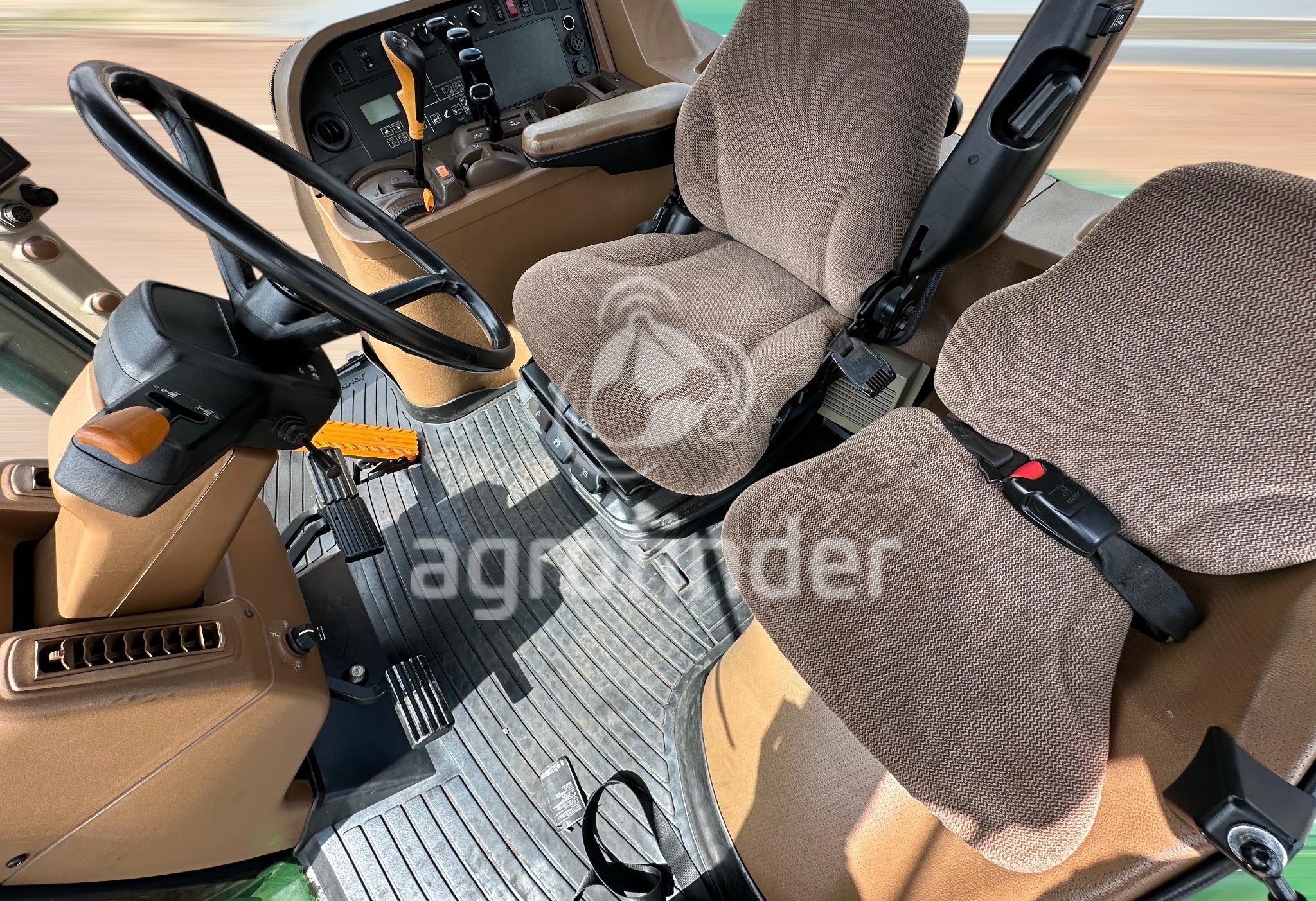 Trator John Deere 7230J Ano 2018