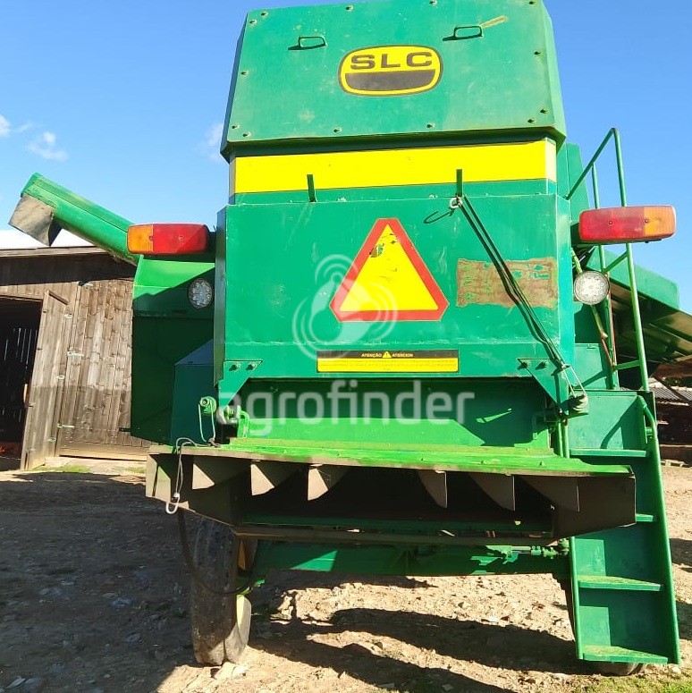 Colheitadeira SLC 6200 ano 1984