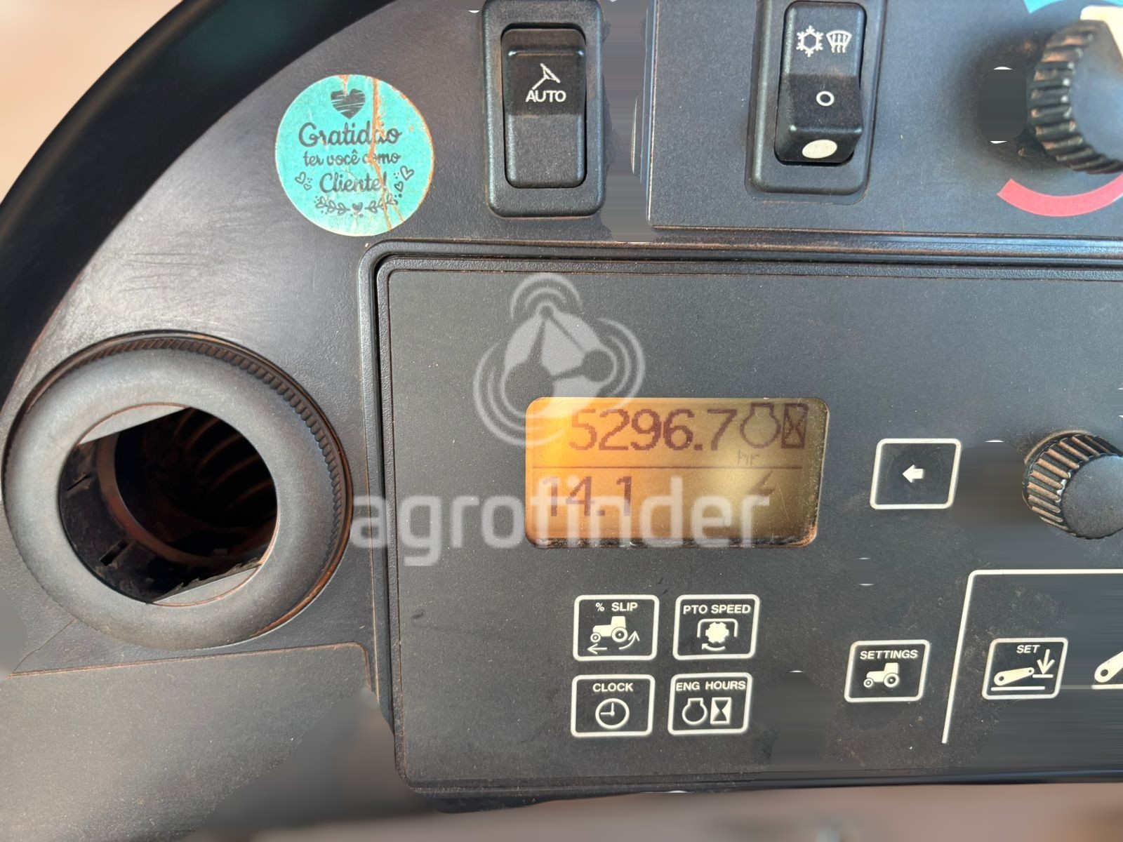 Trator John Deere 7200J Ano 2023