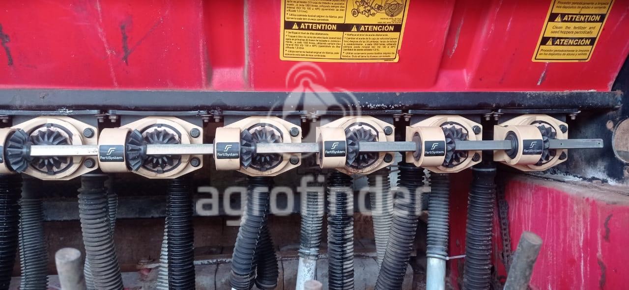 Plantadeira de Inverno  Baldan SPDE-A7000 Ano 2015