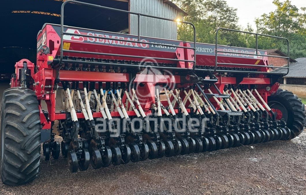 Plantadeira de Inverno Semeato SSM33 Ano 2014