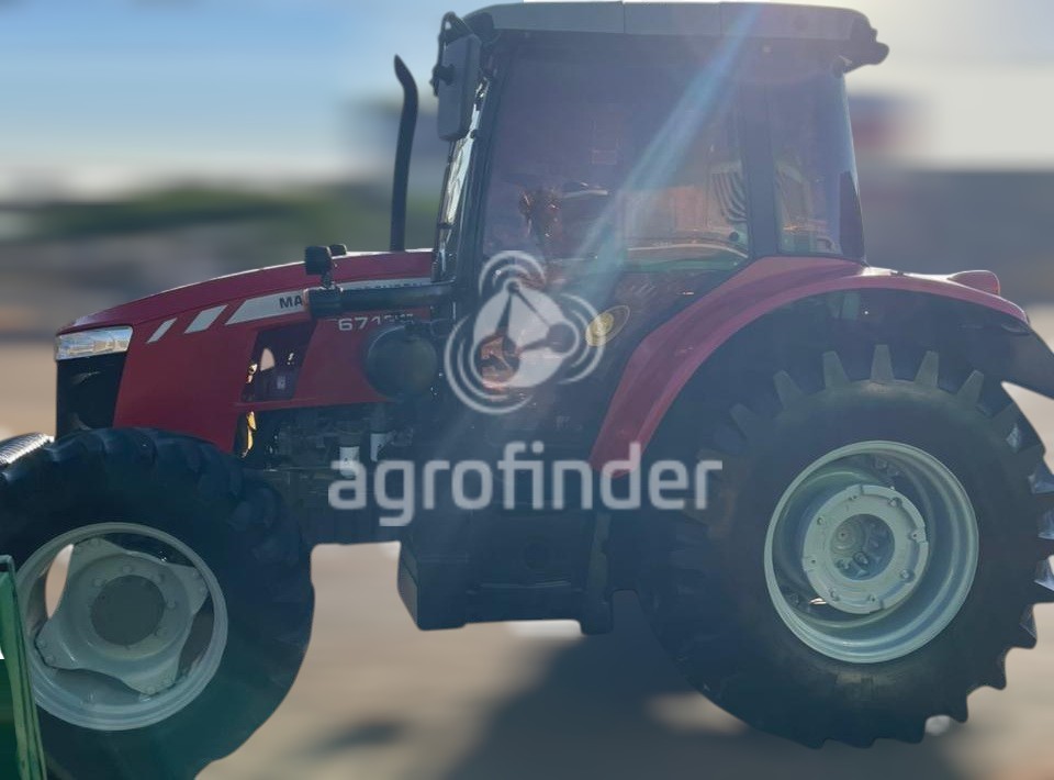Trator Massey Ferguson 6713R Dyna4 ano 2017
