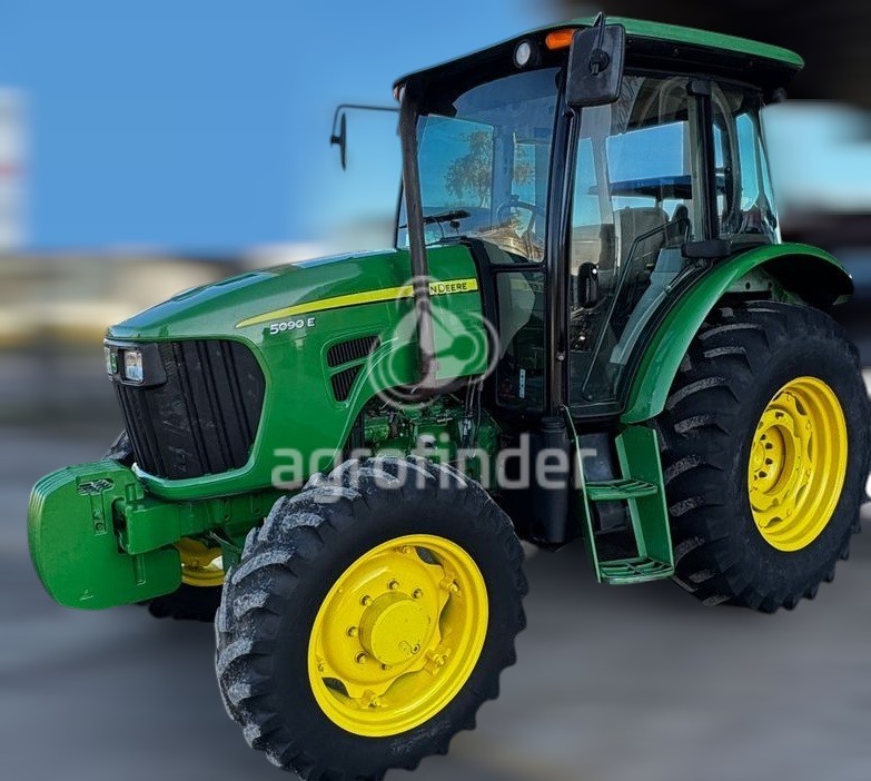 Trator Jonh Deere 5090E ano 2016