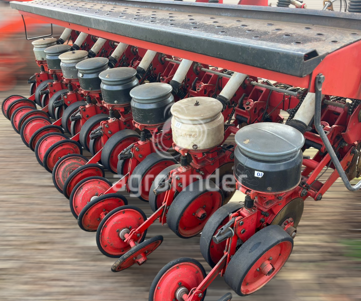 Plantadeira de verão Semeato SHM15/17 Ano 2008