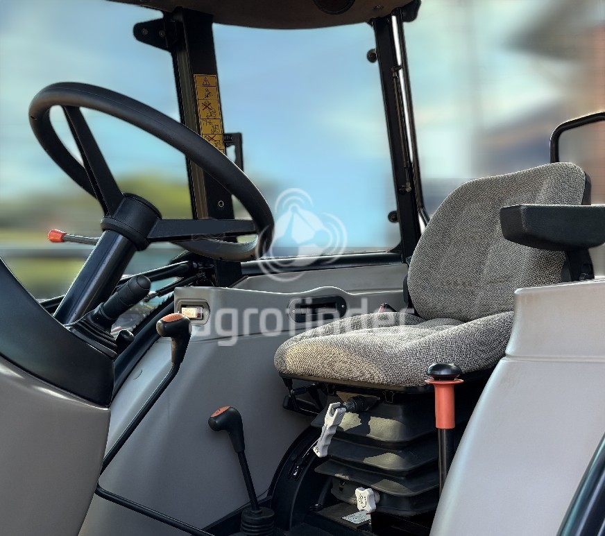 Trator Case Farmall80 Ano 2019