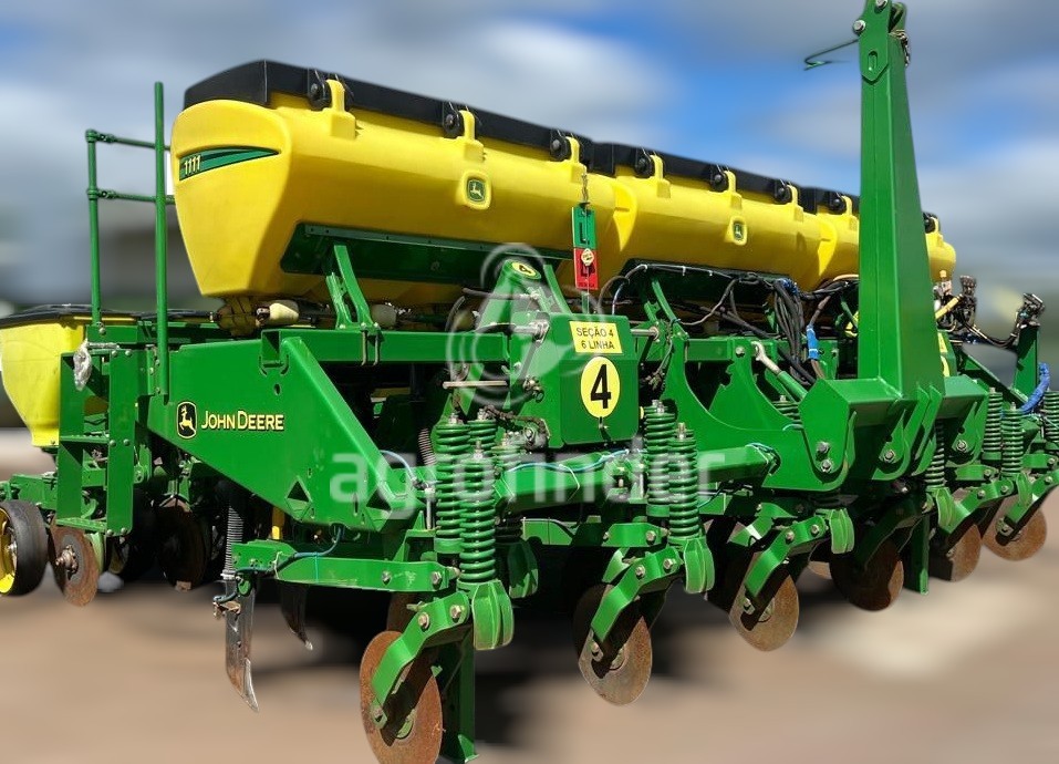Plantadeira de Verão John Deere 1111 ano 2019