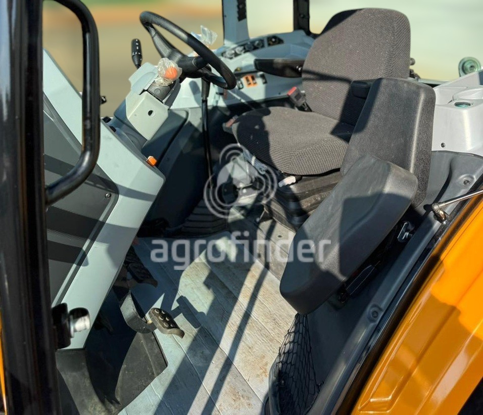 Trator Valtra A124 ano 2023