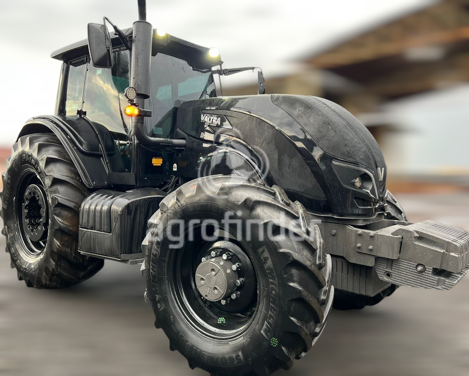 Trator Valtra BH194 ano 2018