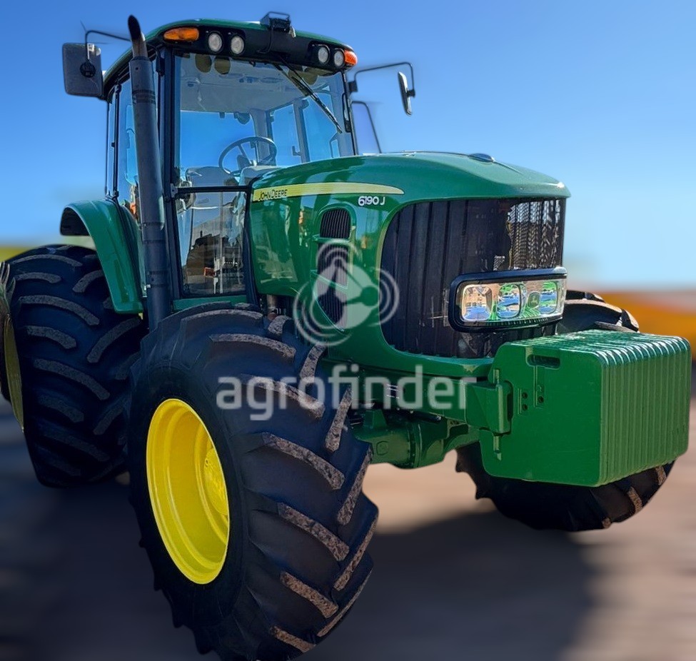 Trator John Deere 6190J ano 2017