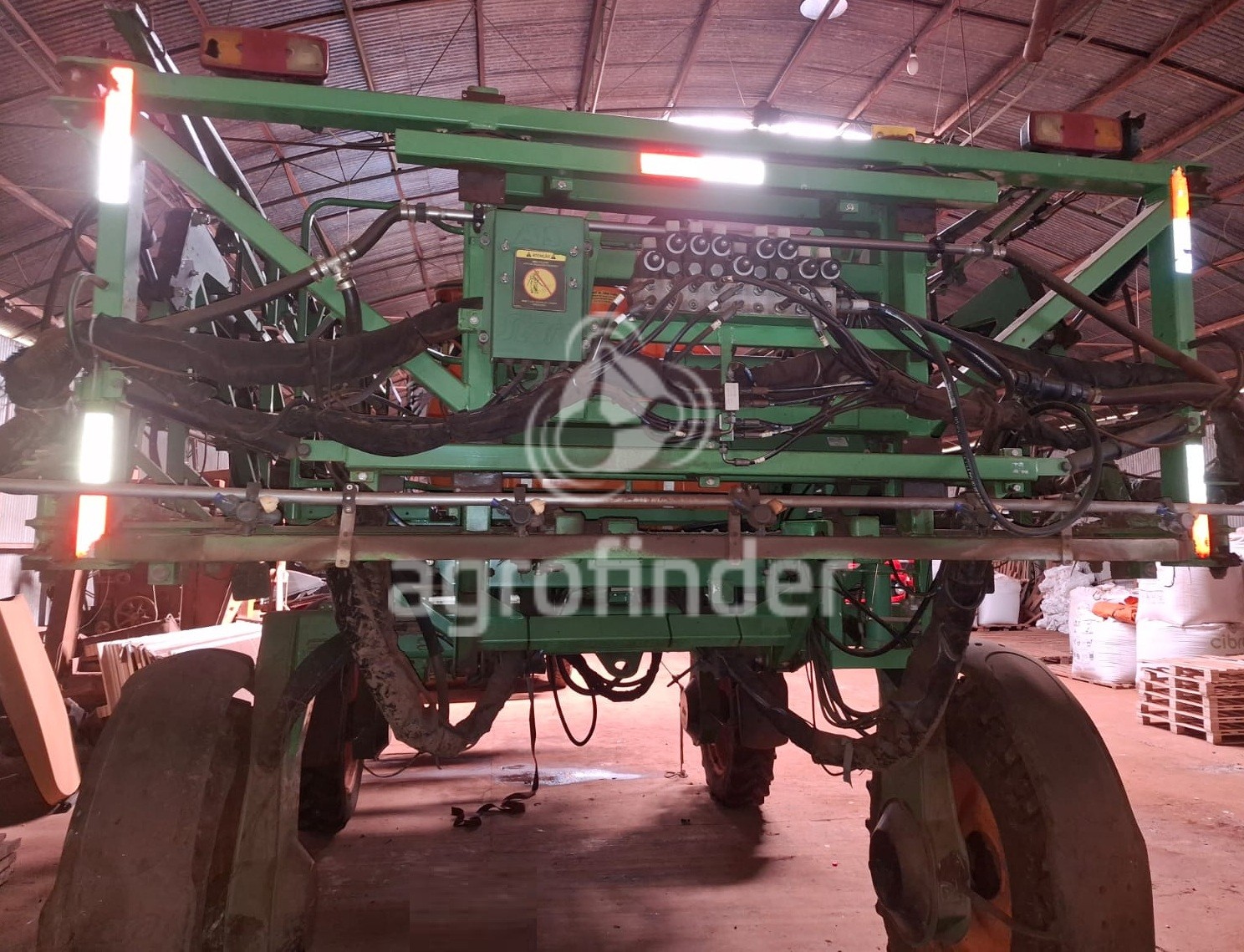 Pulverizador Autop. Stara Gladiador 2300 ano 2013