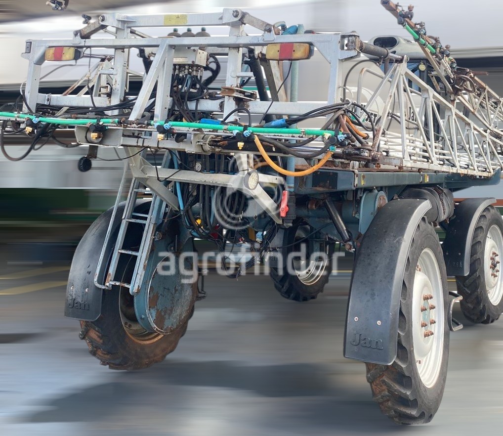 Pulverizador Autopropelido Jan PowerJet2500 Ano 2011