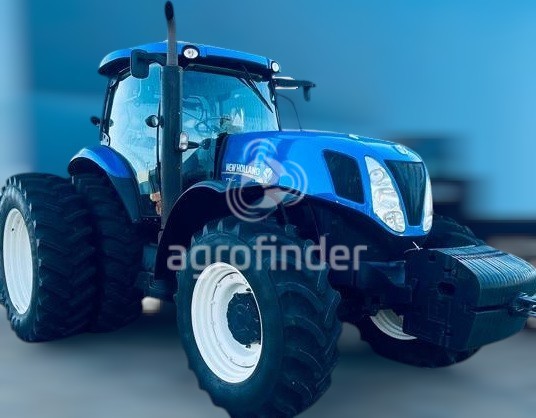 Trator New Holland T7.245 ano 2015