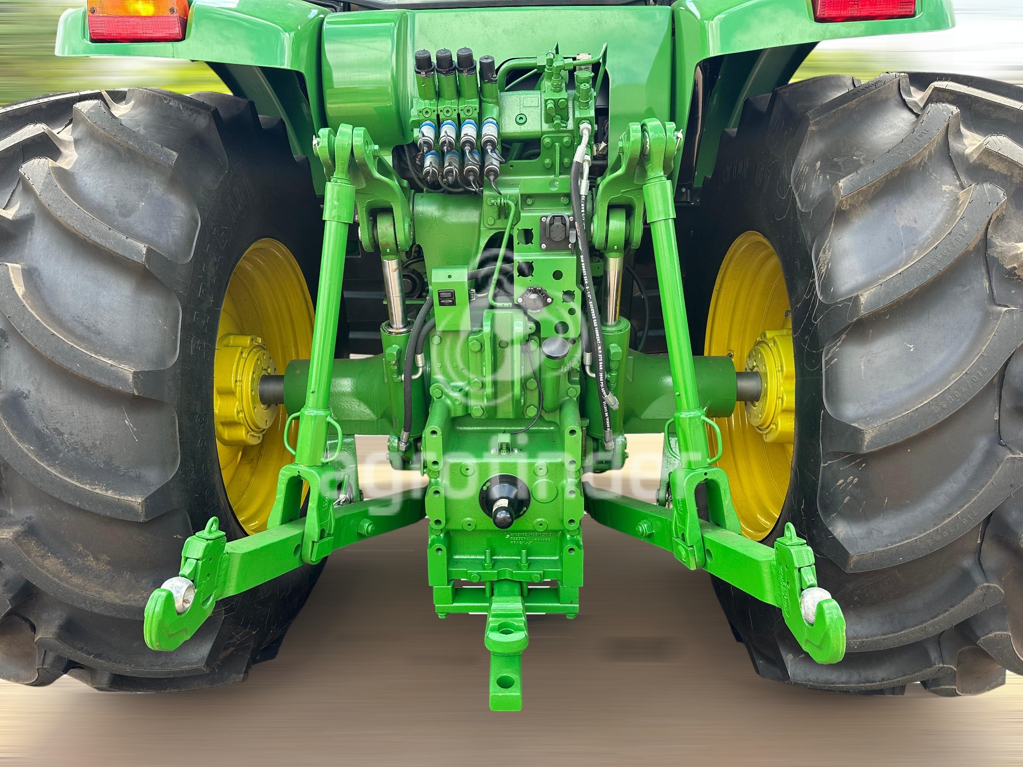 Trator John Deere 7230J Ano 2018