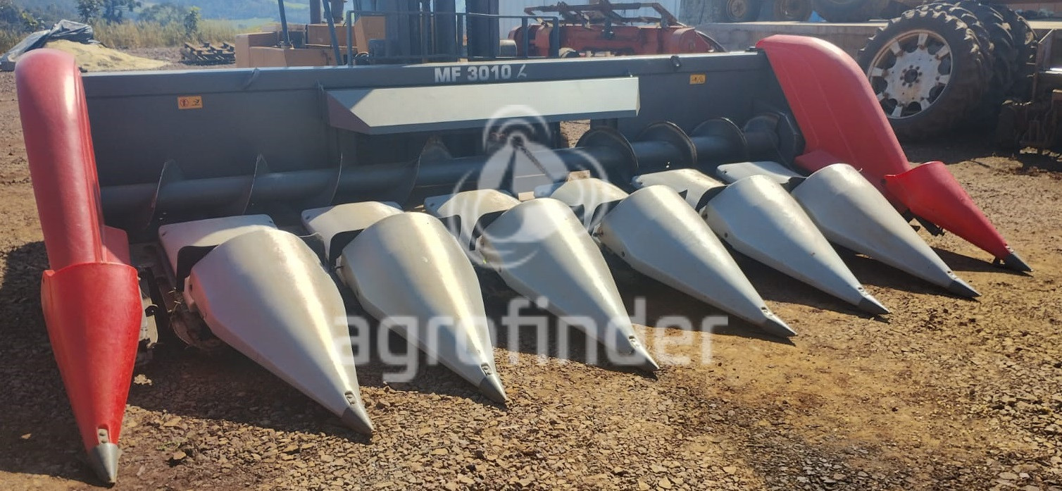 Plataforma de Milho Massey Ferguson  MF 3010 L Ano 2013