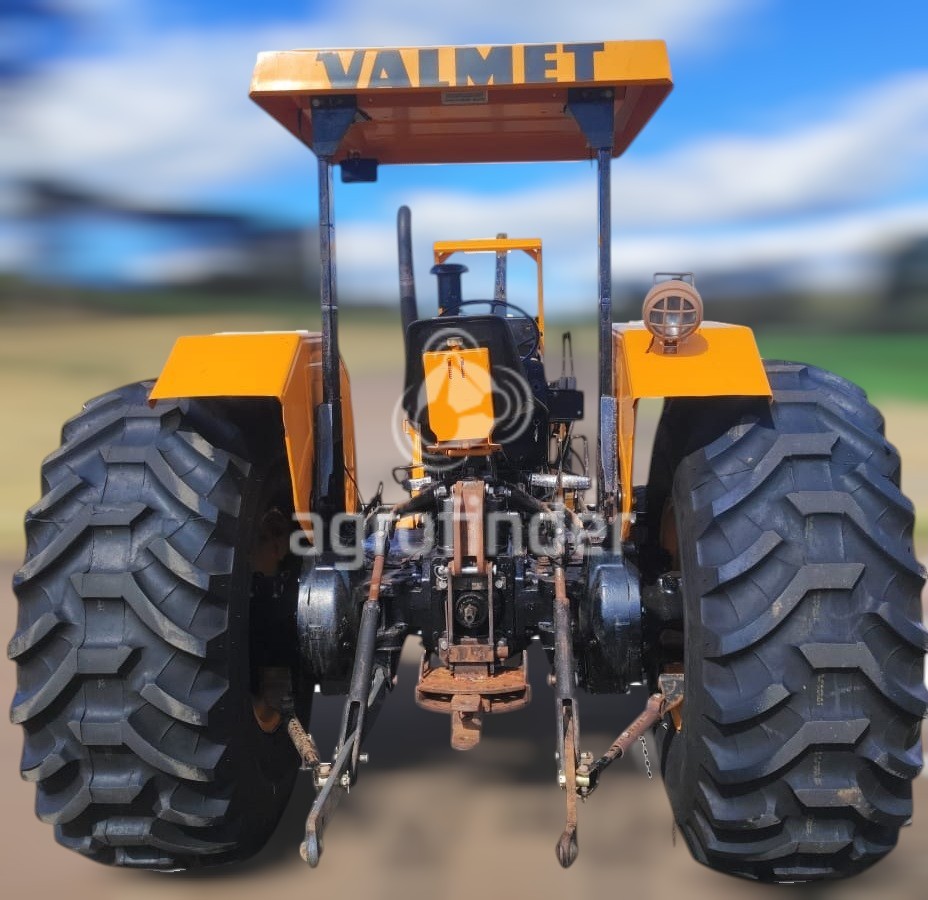 Trator Valmet 88 ano 1986