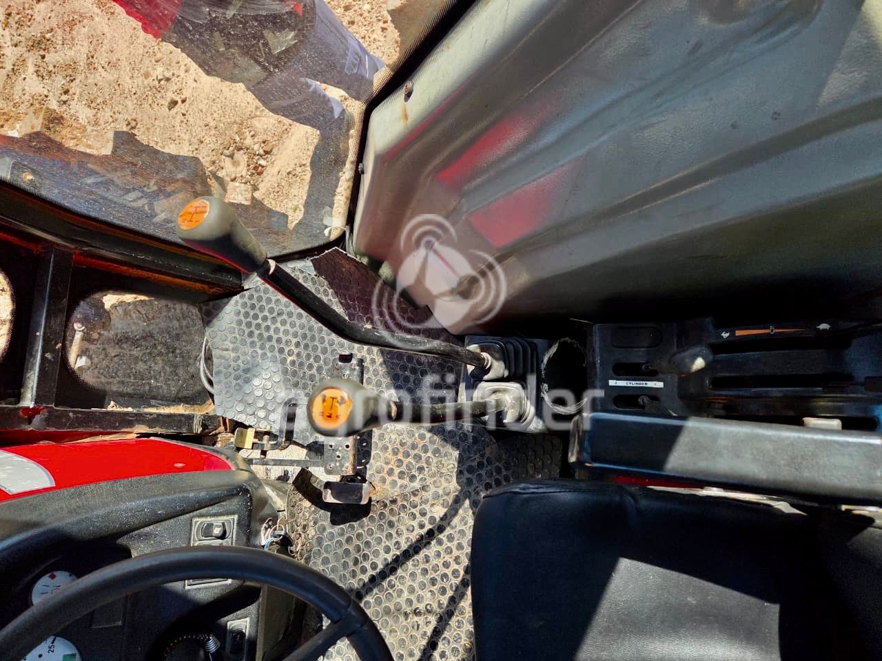 Trator Massey Ferguson  4283 ano 2011