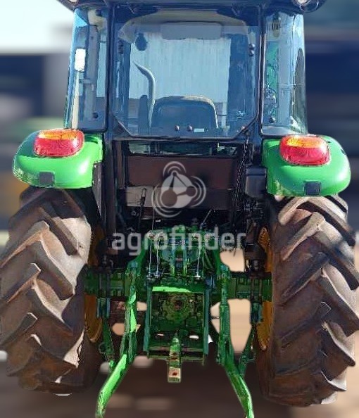 Trator John Deere 5078E ano 2021