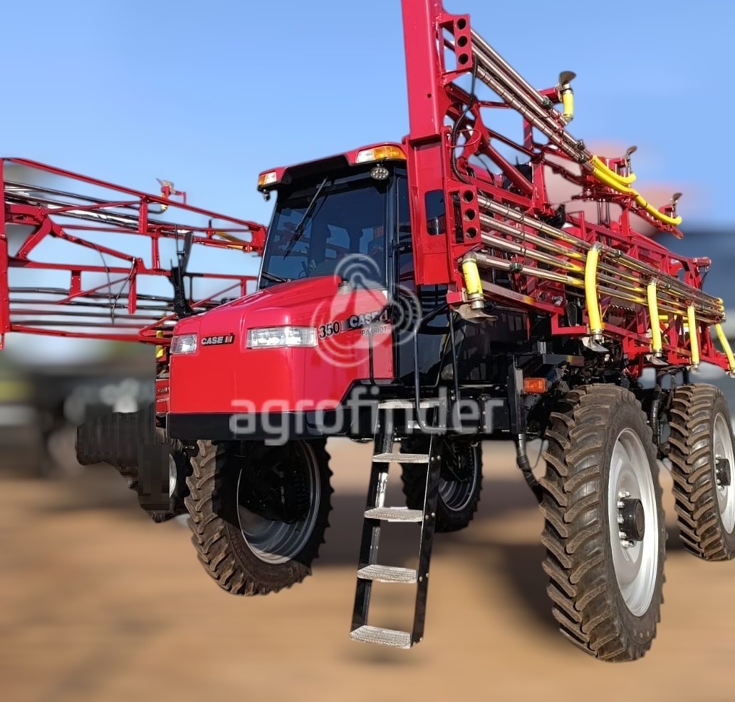 Pulverizador/Distribuidor Case Patriot350 Ano 2012