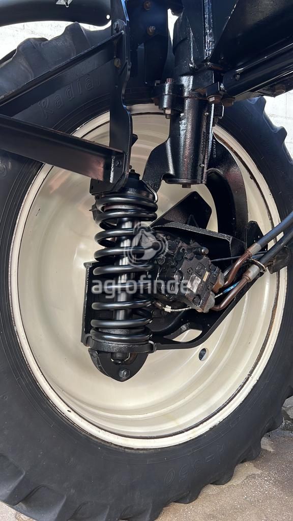 Pulverizador Autopropelido  New Holland SP3500 ano 2014