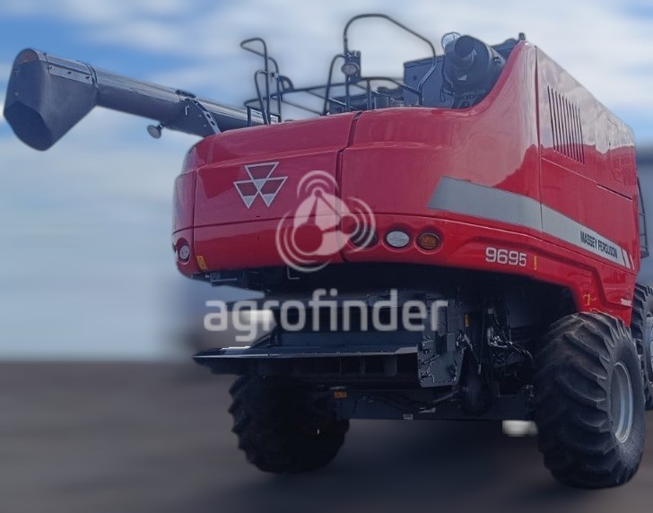 Colheitadeira Massey Ferguson 9695 ano 2018