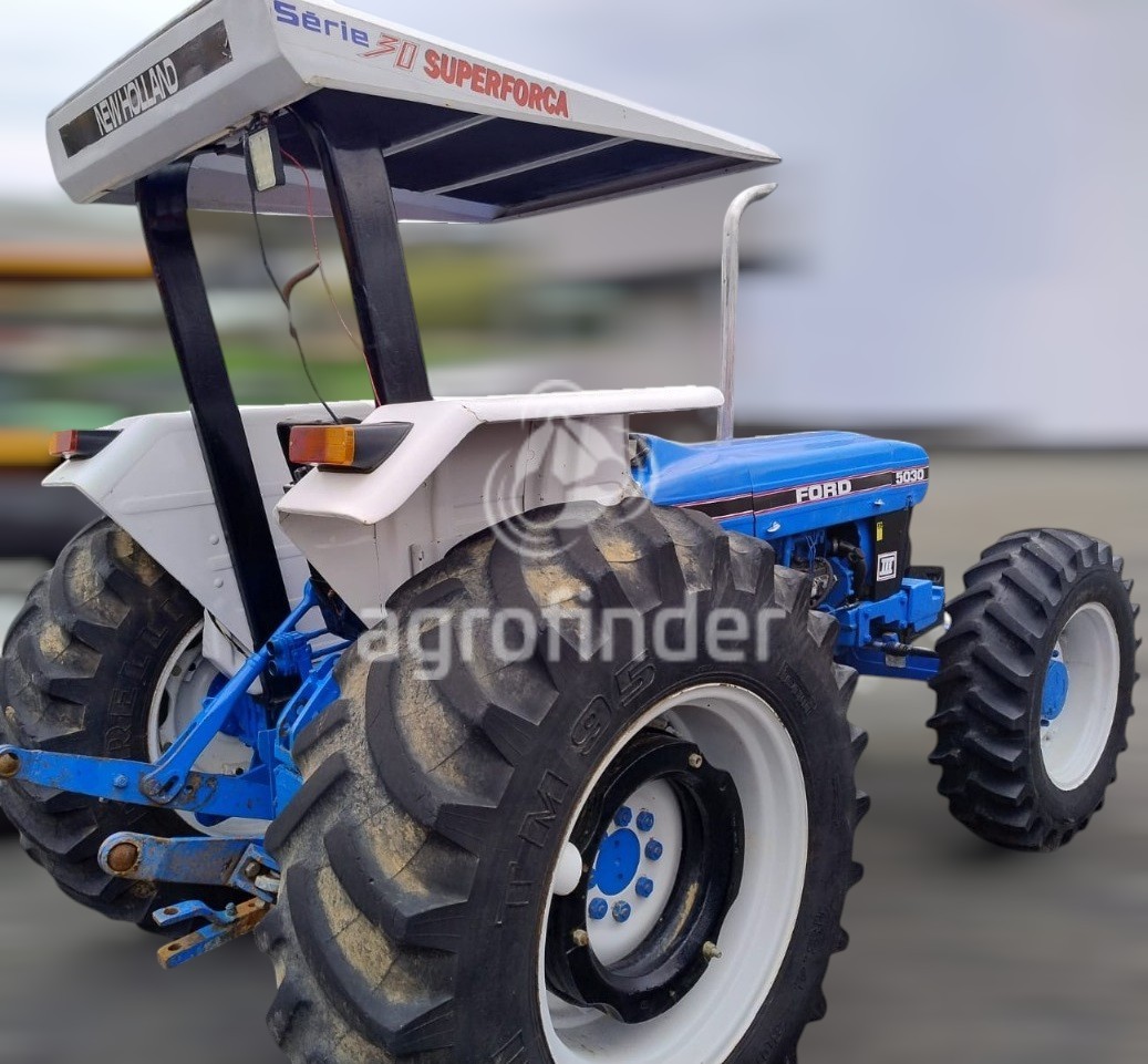 Trator Ford 5030 ano 1995