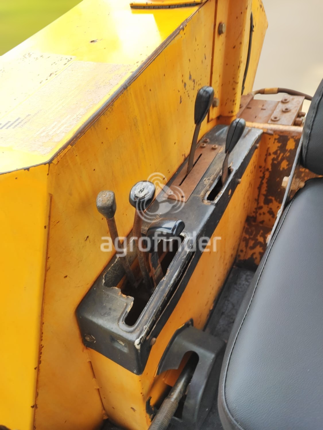 Trator Valmet 88 ano 1994