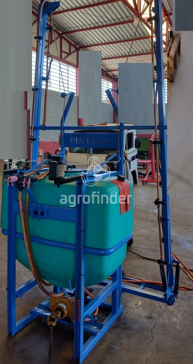 Pulverizador Hidráulico Rubemq 400 litros  Ano 1999
