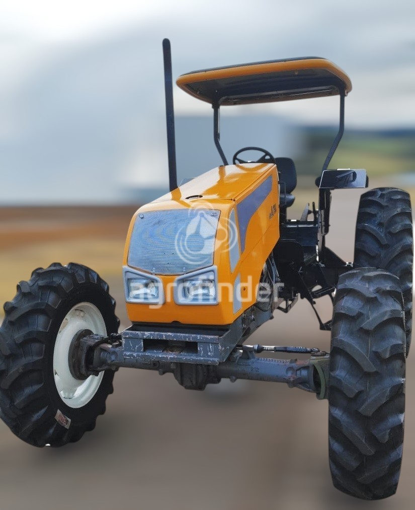 Trator Valtra A750 Ano 2007