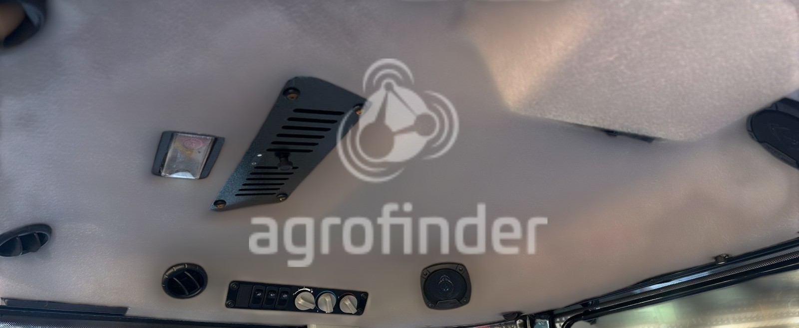 Trator Massey Ferguson 4275 ano 2017