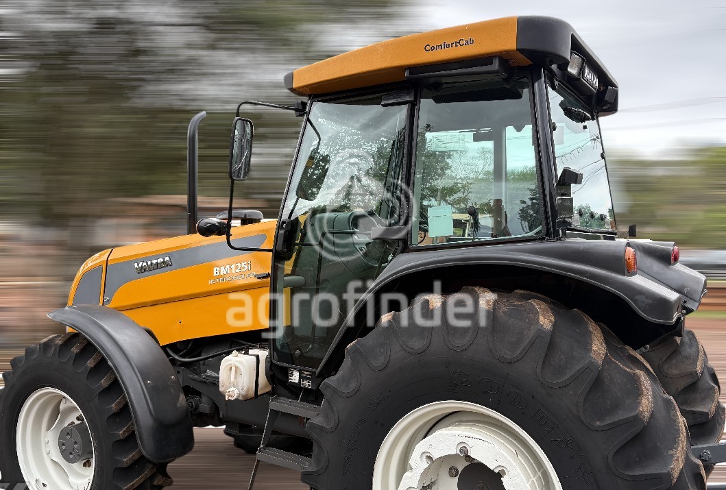 Trator Valtra BM125I Ano 2015