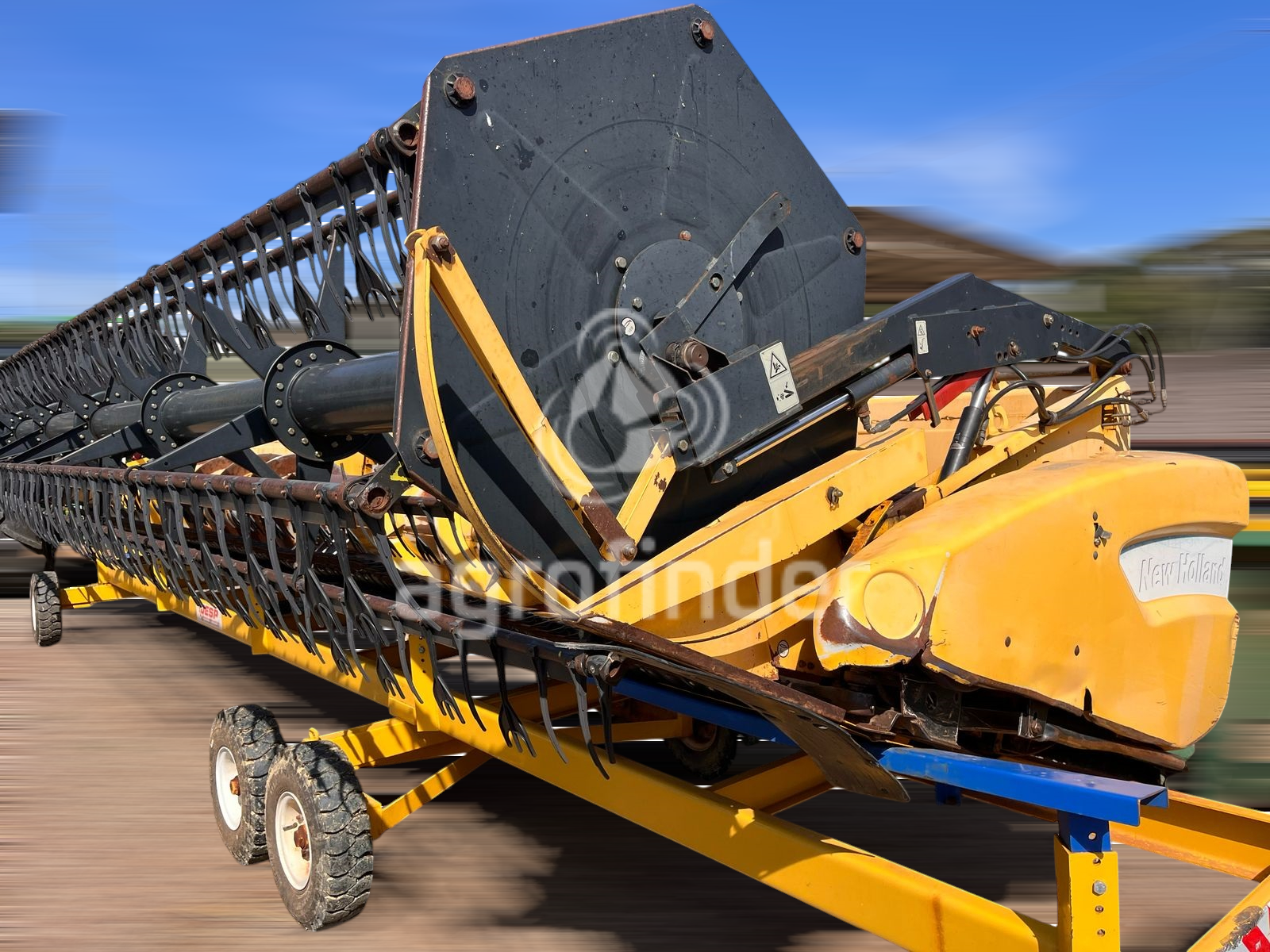 Plataforma de corte New Holland 25 pés Ano 2009