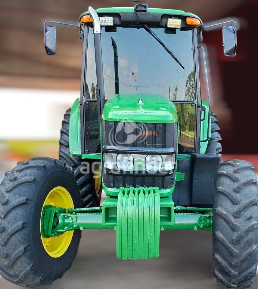 Trator John Deere 6115J Ano 2020