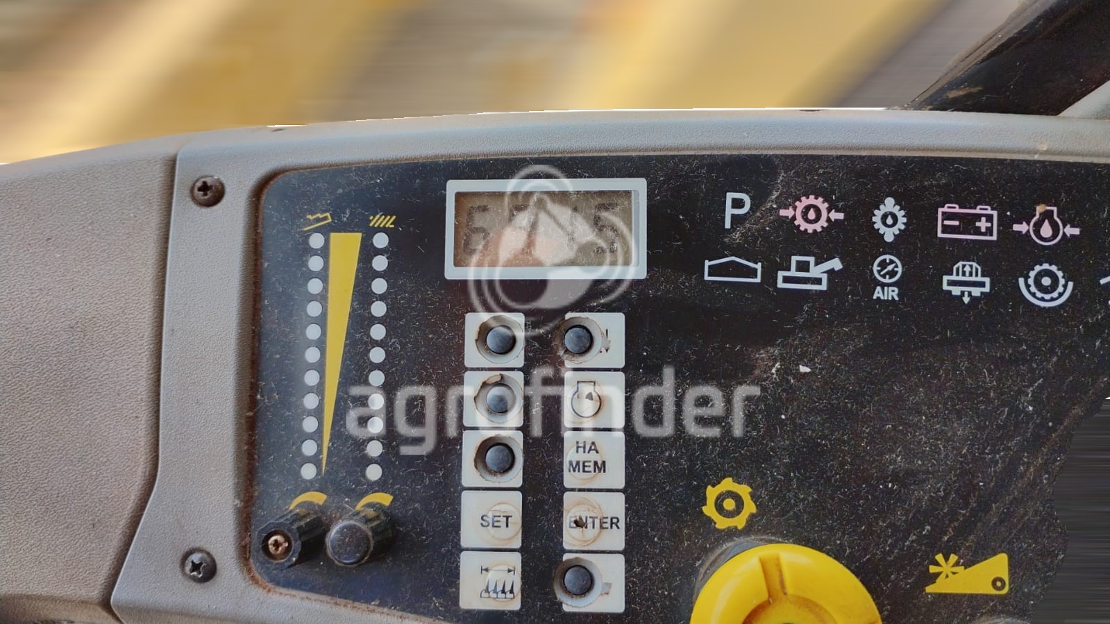 Colheitadeira New Holland TC5090 ano 2008