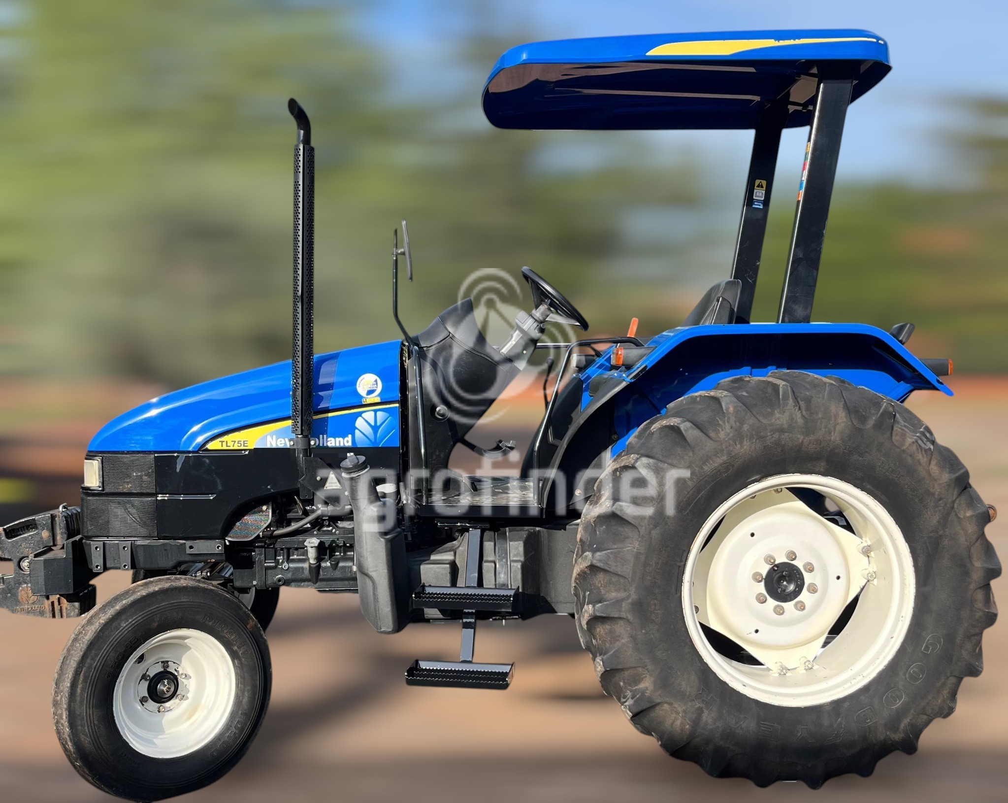 Trator New Holland TL75E Ano 2012
