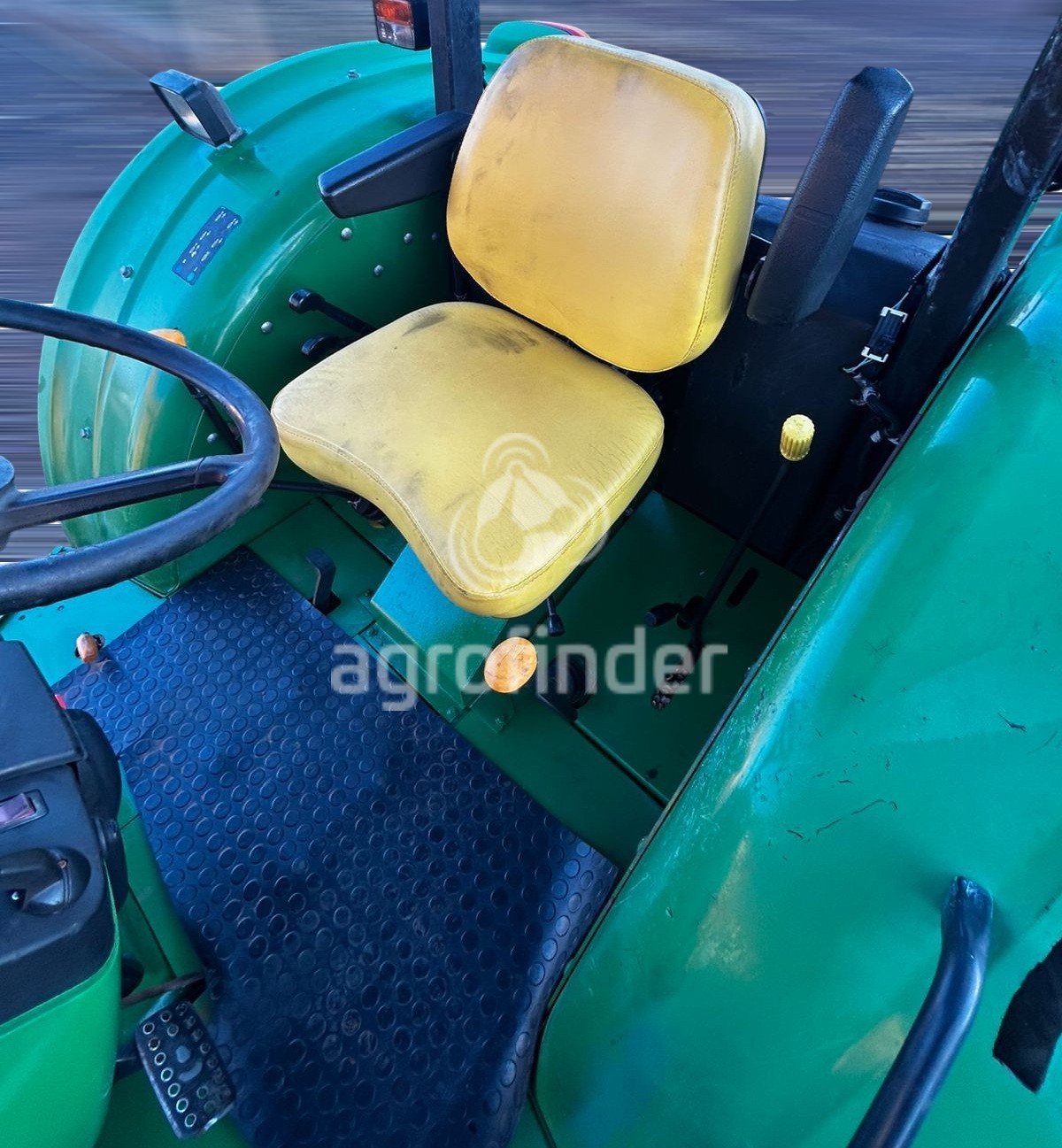 Trator Jonh Deere 5090E ano 2015