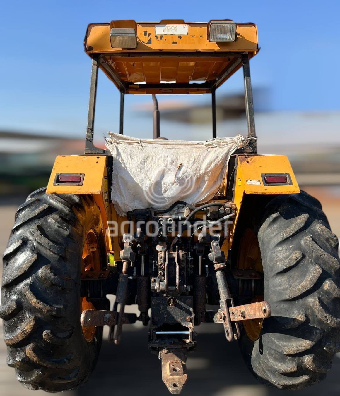 Trator Valmet 985 ano 1995