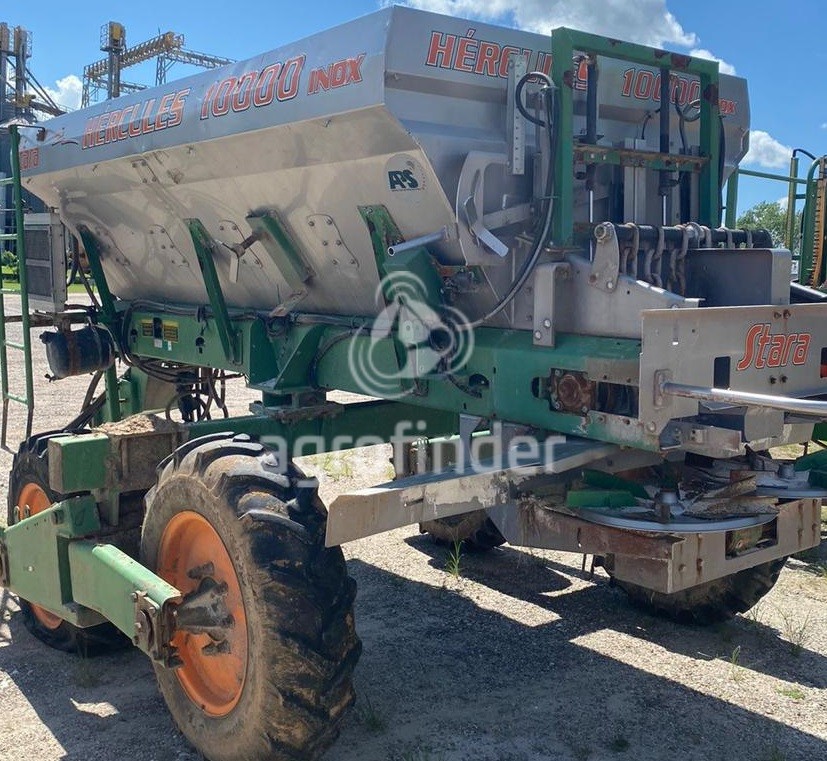 Distribuidor de Sólidos  Stara  Hércules 10.000 Inox Ano 2015