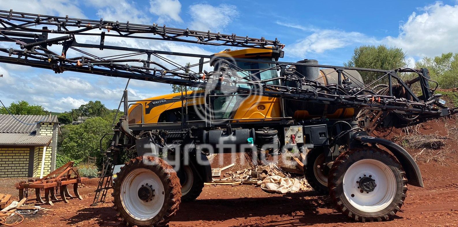 Pulverizador Autopropelido Valtra BS3020H ano 2013/14