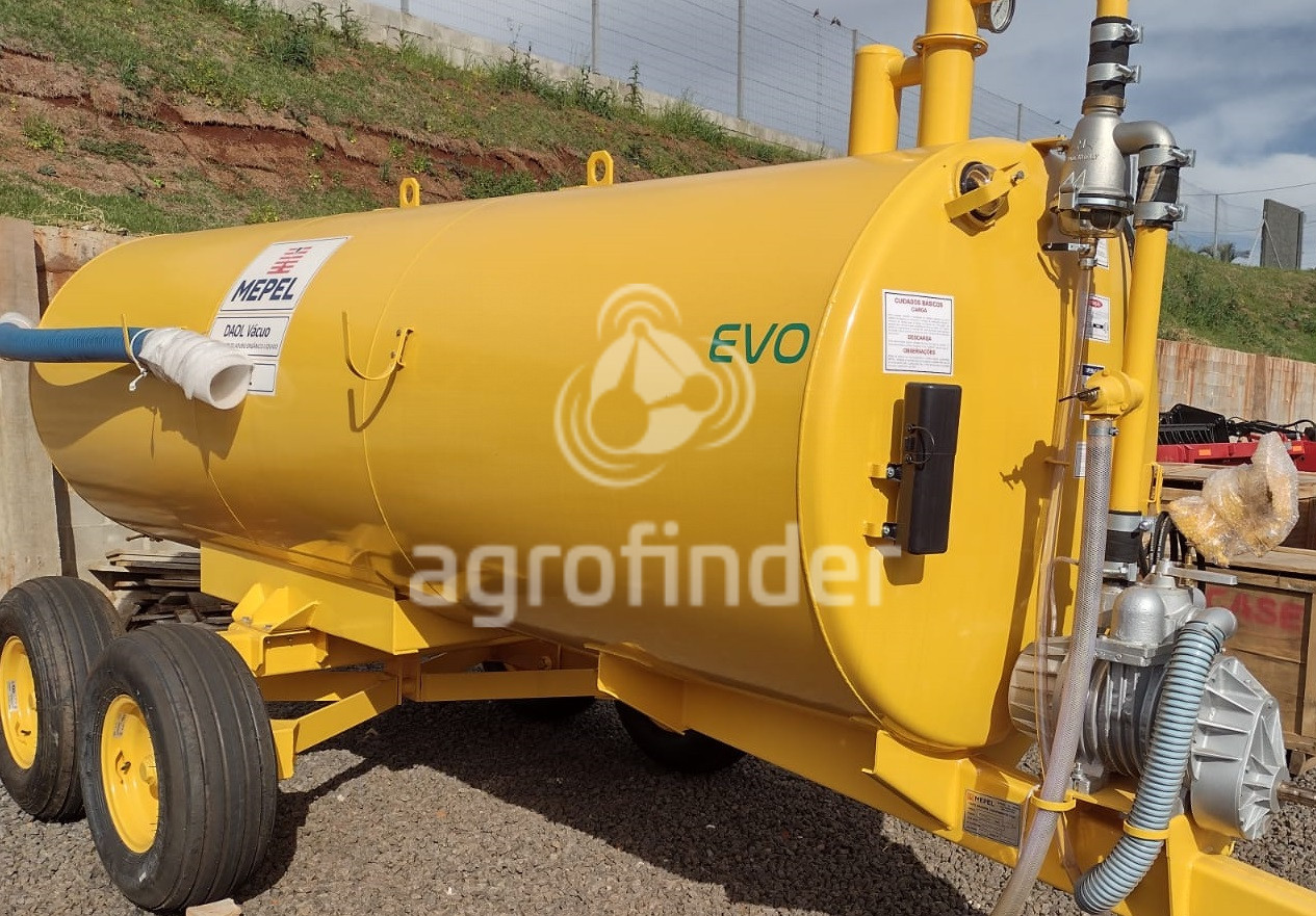 Distribuidor de Adubo Líquido Mepel Vacuo5000 Ano 2023